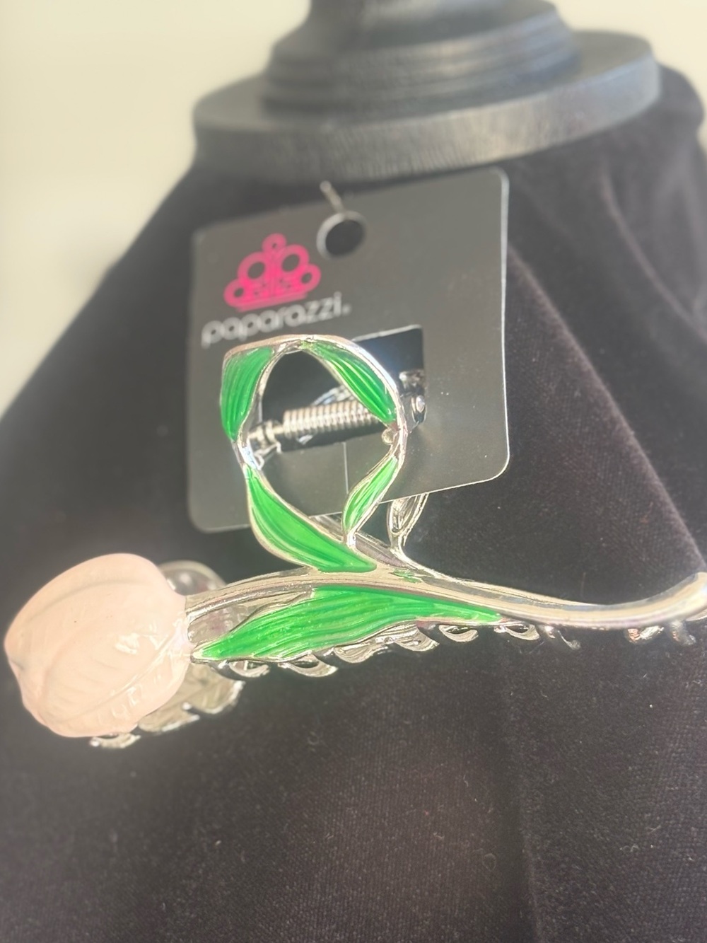 paparazzi Pale Pink Rose 
hairclip with Bright Green Leaves